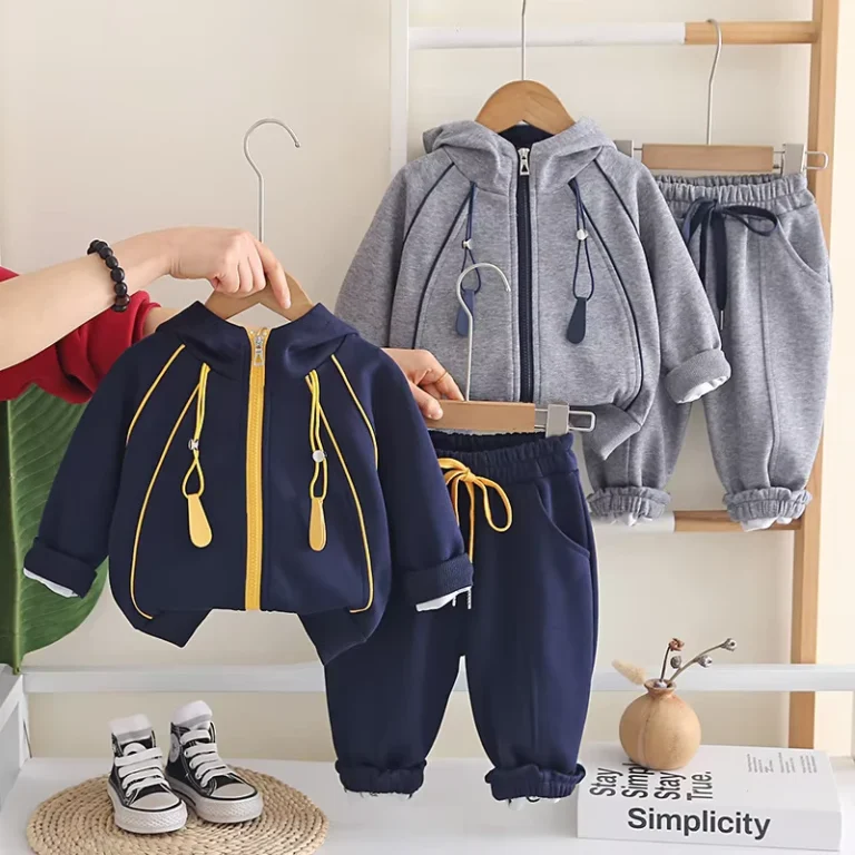 CHINEE-Boys-Winter-Spring-Autumn-Casual-Korean-Fashion-Logo-Embroidery-Embedded-Strip-Zipper-Long-Sleeve-Two-Piece-CottonPoly-Suit-1