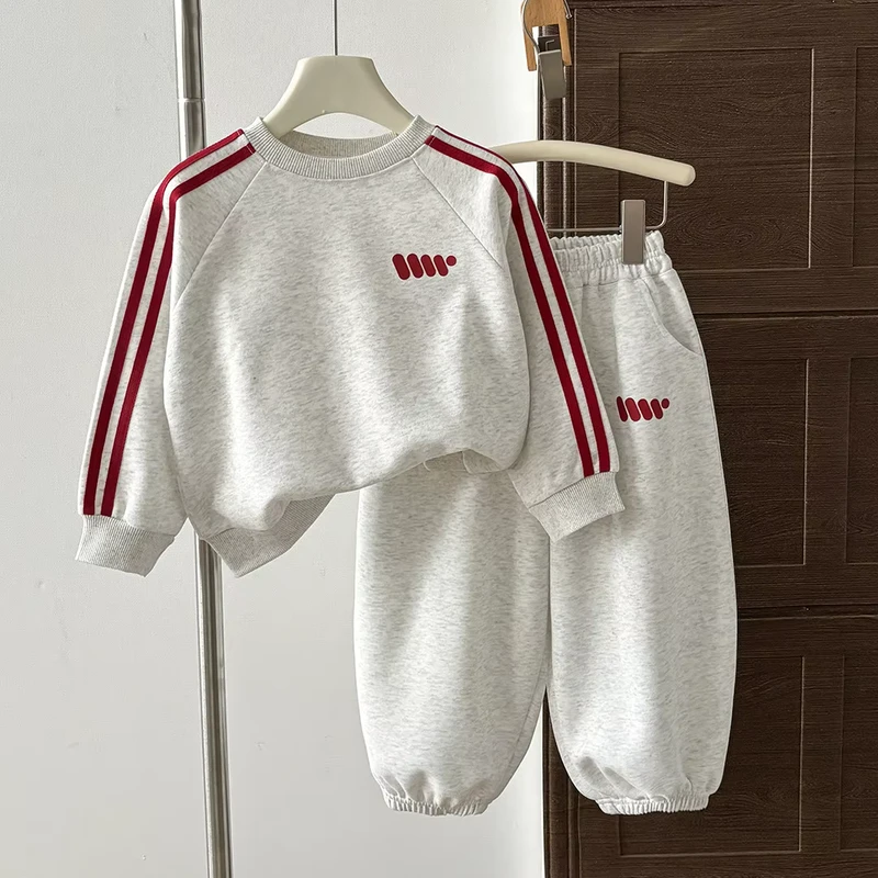 CHINEE-Childrens-Hoodie-Set-Spring-and-Autumn-Korean-Style-Boys-and-Girls-Autumn-Sports-Two-Piece-Set-Kids-Clothing-1