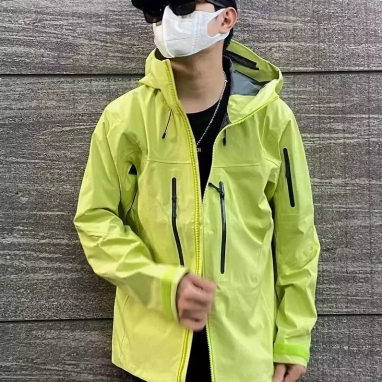 CHINEE-Summer-Mens-Womens-Outdoor-Jackets-Hood-Hard-Stand-Neck-Shell-Windproof-Waterproof-Adhesive-Press-Function-Assault-Clothing