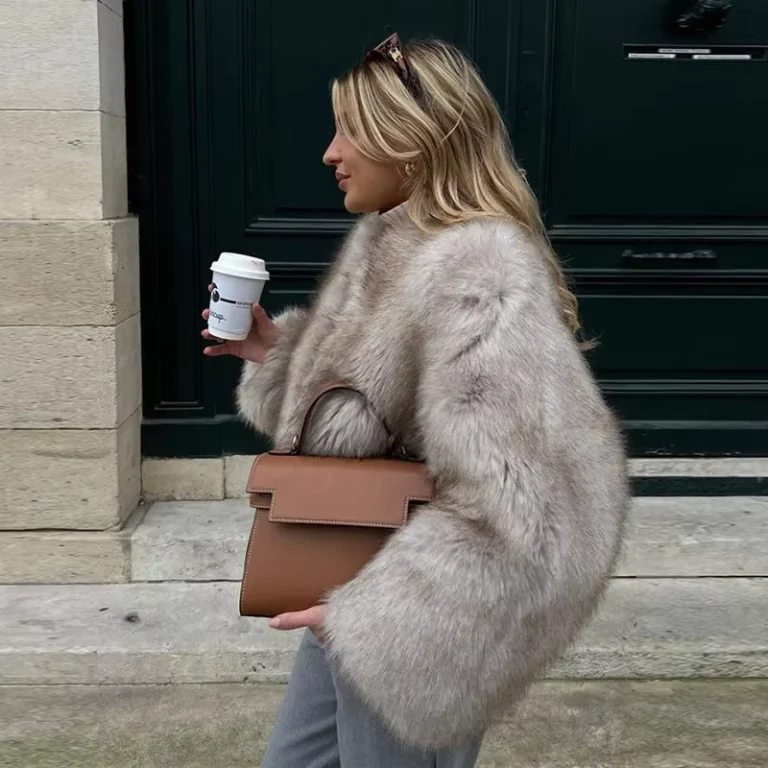 CHINEE-Women-Winter-Faux-Fur-Woven-Windproof-Short-Cropped-Fluffy-Warm-Cozy-Luxury-Elegant-Loose-High-Street-Fashion-Outerwear-Jacket