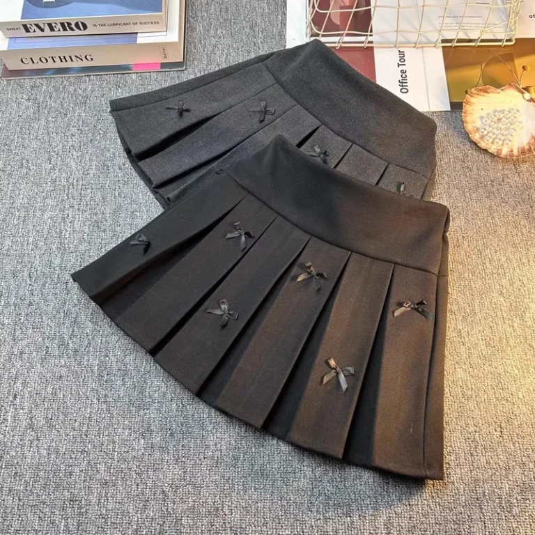 Autumn-and-Winter-Korean-Version-College-Style-Pleated-Versatile-A-line-Skirt-Short-Skirt