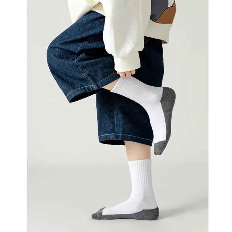 Black-Sole-White-School-Socks-for-Boys-Girls-Children-Student-Cotton-Crew-Socks-Youth-Socks-OEM-ODM-Manufacturer