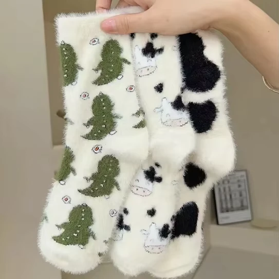 Cartoon-Coral-Fleece-Socks-for-Children-for-Autumn-Winter-Bedroom-Sleep-Socks-Modern-Design-Model-Ru260106-3