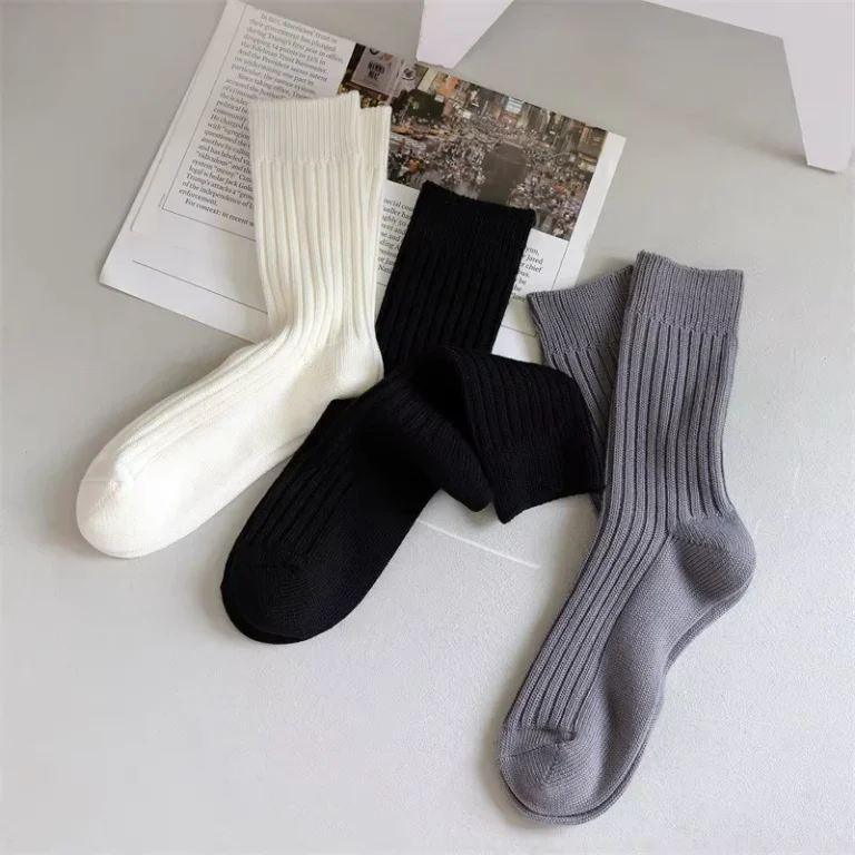 Custom-Bulk-High-Quality-Solid-White-School-Socks-Custom-100-Cotton-Plain-Black-White-School-Socks-for-Men