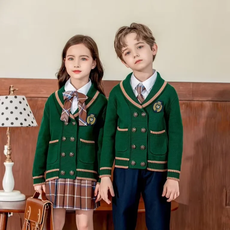 Green-Knitted-Winter-Autumn-Kindergarten-Uniform-Sweater-for-Primary-Middle-School