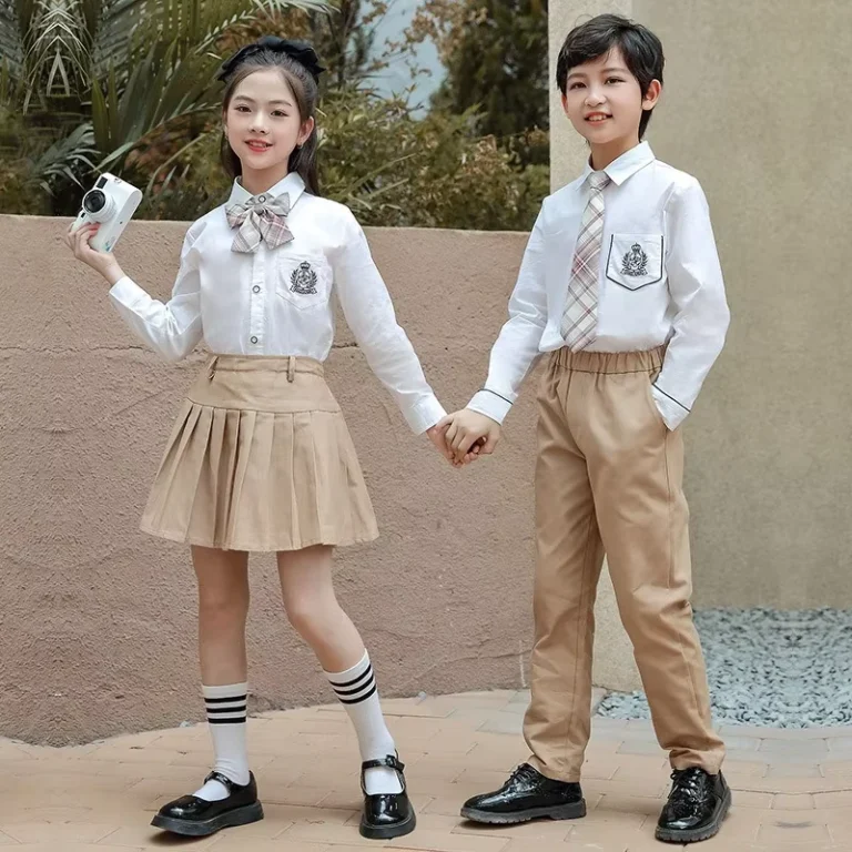 Kindergarten-Primary-School-Uniform-Design-With-Embroidered-logo-White-School-Shirts-Uniform-for-Middle-School-Boys-Girls-Khaki