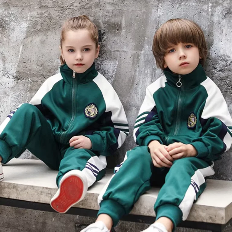 Latest-Unisex-Sportswear-for-Elementary-and-Middle-School-Students-Factory-Direct-Sales-of-Campus-Uniforms