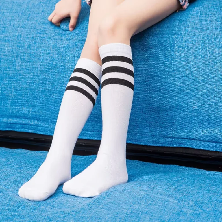 Mens-Womens-Three-Bar-Thin-Football-Performance-Long-Tube-Socks-for-Students-School-Uniform-for-Sports-Activities