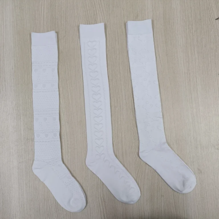 Price-Custom-Girls-High-Socks-School-Student-Uniform-Dress-Socks-Bulk-Order-White-Girls-Boys-School-Socks