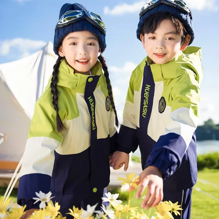 School-Uniform-for-Primary-School-Students-and-Kindergarteners-Green-Detachable-Sports-Jacket-Three-Piece-Set-Autumn-and-Winter