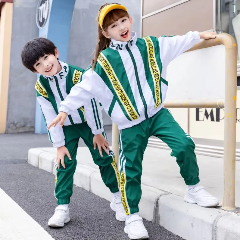 Traditional-2-Piece-Tracksuit-Training-Sport-Uniform-Navy-and-Red-Color-Customized-Logo-Uniform-School-Kids