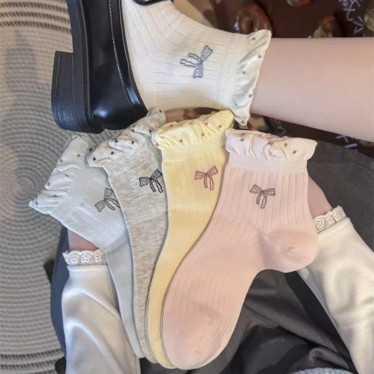 Vintage-Bowknot-Jacquard-Crew-Socks-Women-Autumn-Winter-Warm-Socks-Sweet-Japanese-Mori-Girl-Style-Flower-Knitted