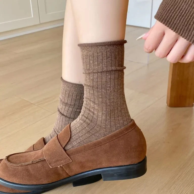 Womens-Mid-Calf-Seamless-Breathable-Spring-Cotton-Socks-Plain-Color-Boneless-Casual-Students-Socks